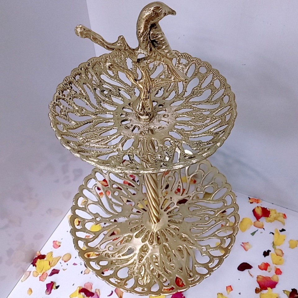 شیرینی خوری برنجی