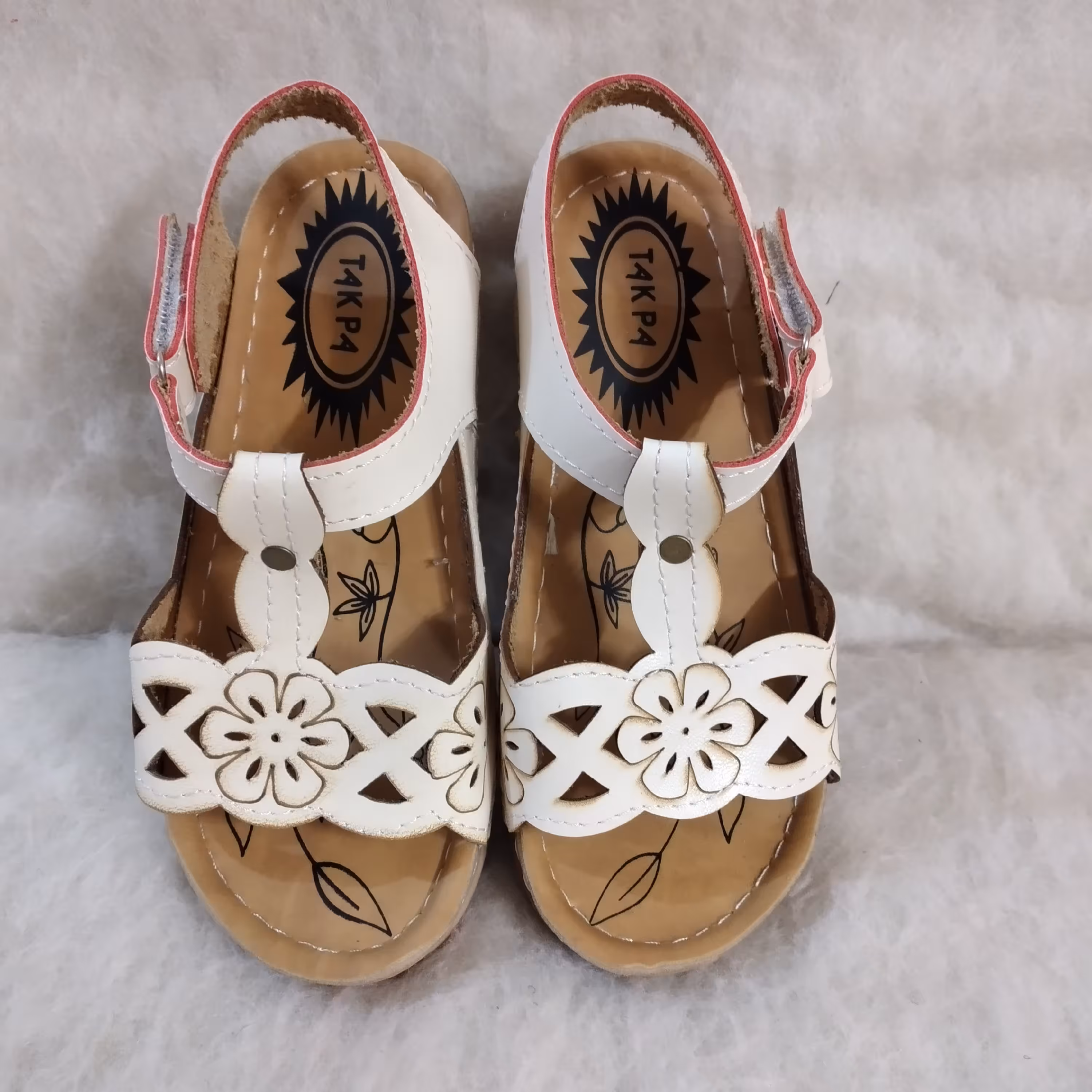 صندل دخترانه طرح گل(ارسال رایگان)