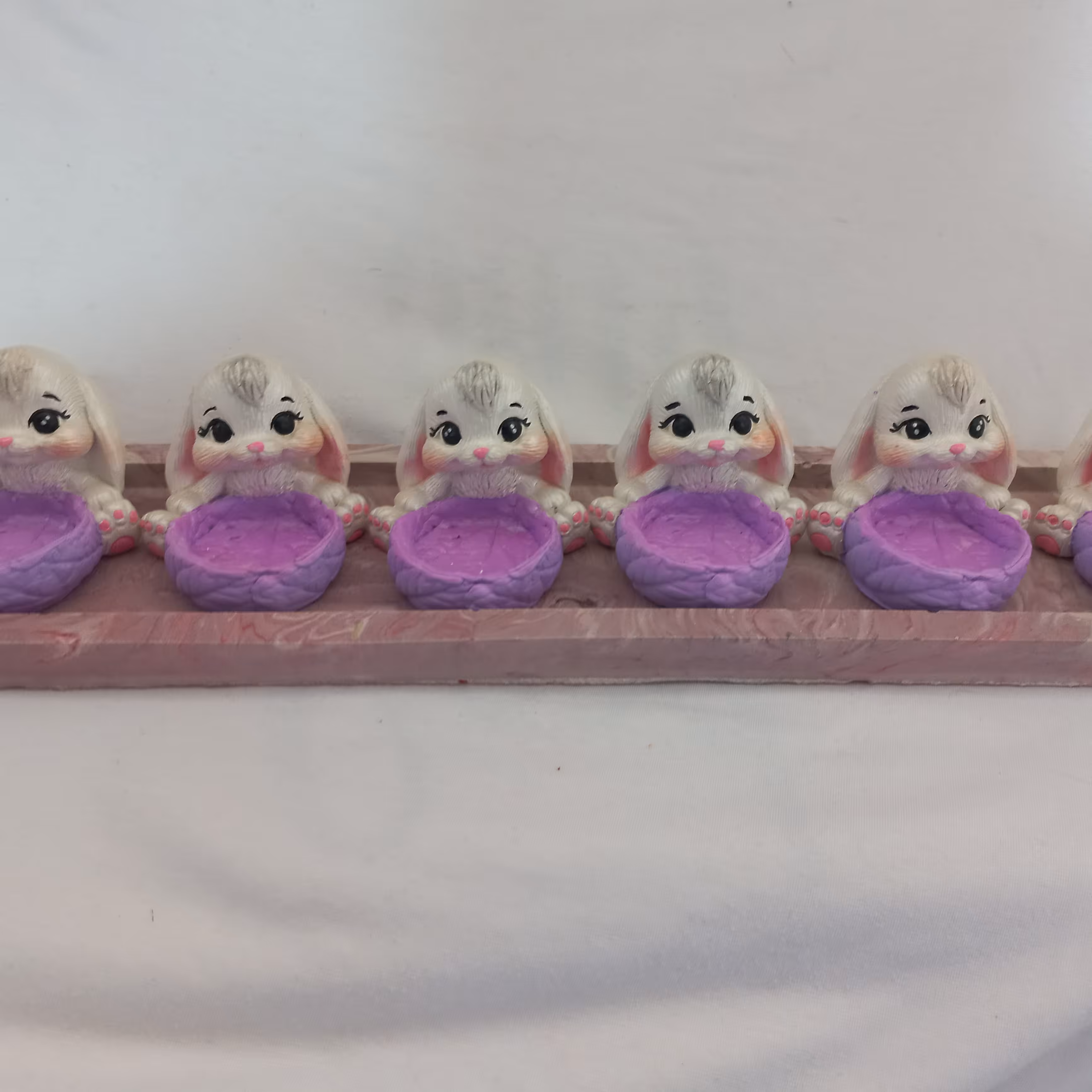 مجسمه هفت سین خرگوش با سینی