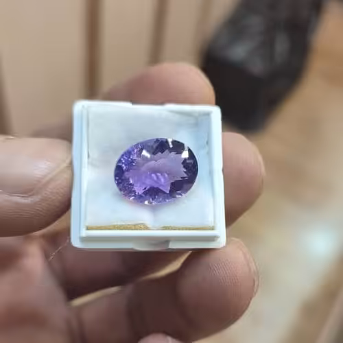 نگین آمیتیست با تراش لیزری با کیفیت بالا و آنتیک