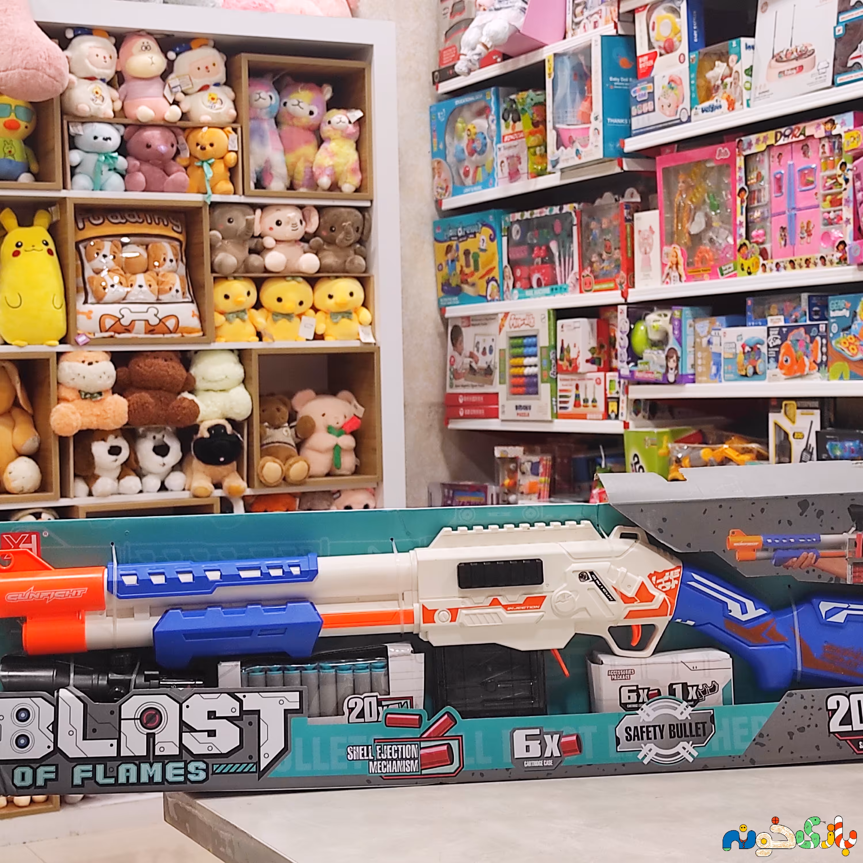 اسباب بازی تفنگ پوکه پران تیر انداز وارداتی طرح شات گان دوربین دار طول 68سانت 