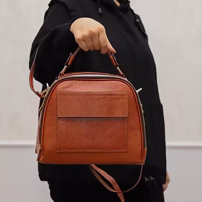 کیف دوشی ودستی زنانه چرم طبیعی گاوی اصل(هرو چرم)