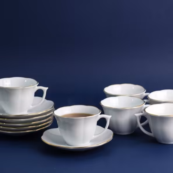 چایخوری چینی مقصود لب طلا فنجان ونعلبکی چینی 6نفره