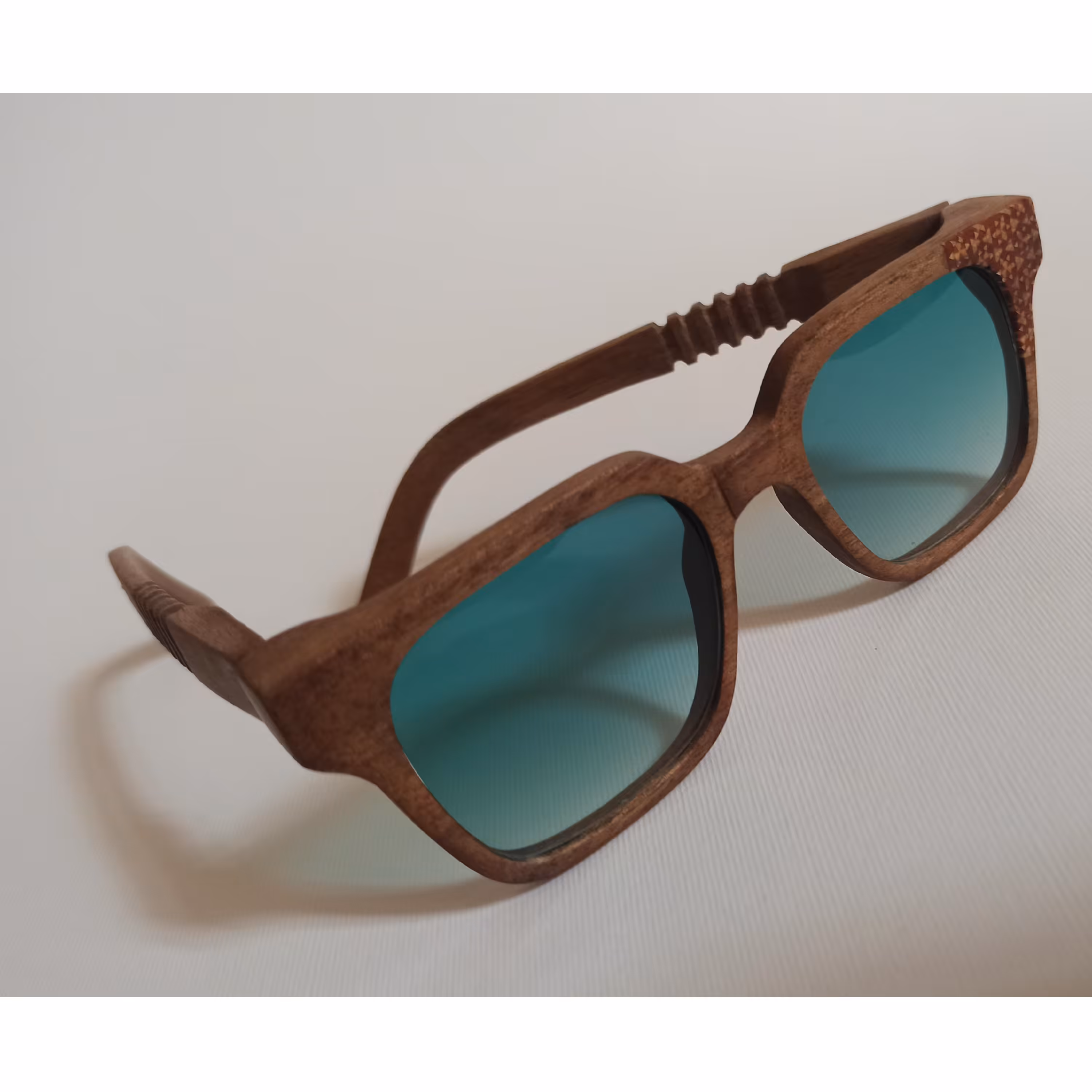 عینک چوبی دودی دستساز  زنانه و مردانه  طرح خاتم ( UV400 و Polar )