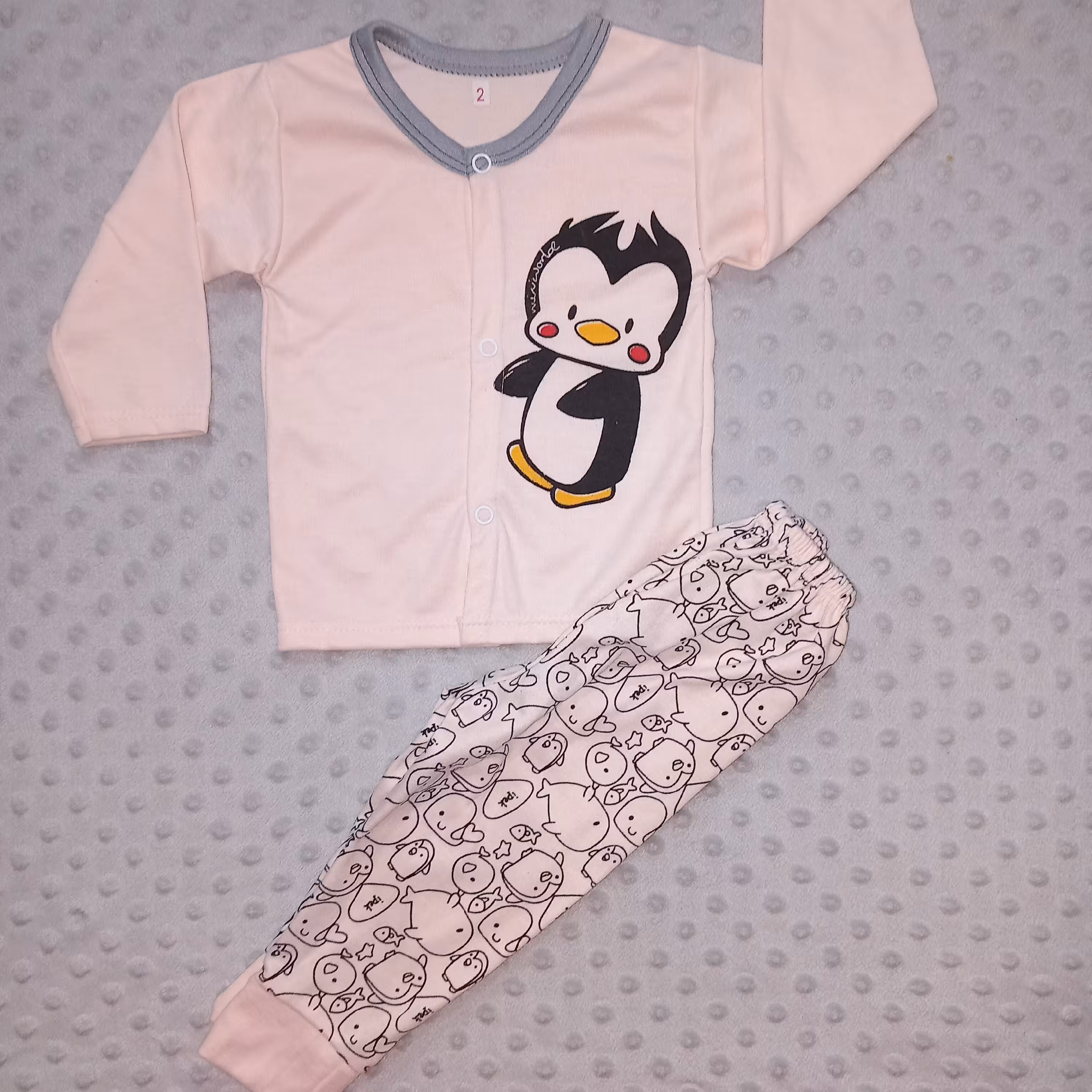 بلوز  شلوار پنگوئن نوزادی