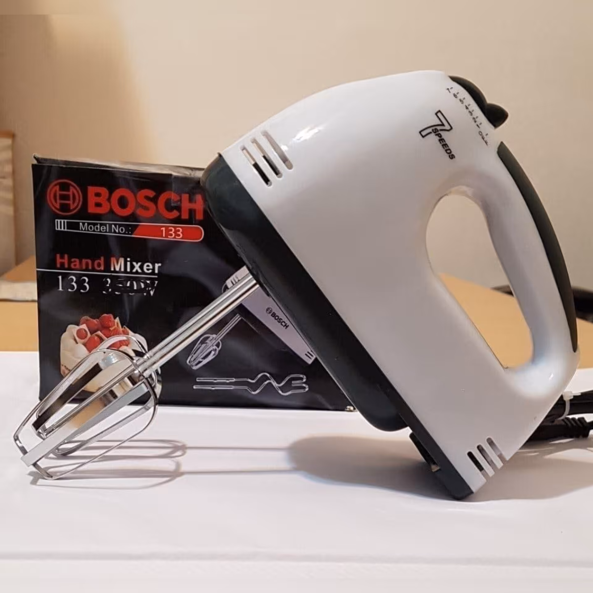 همزن برقی 260 وات بوش  