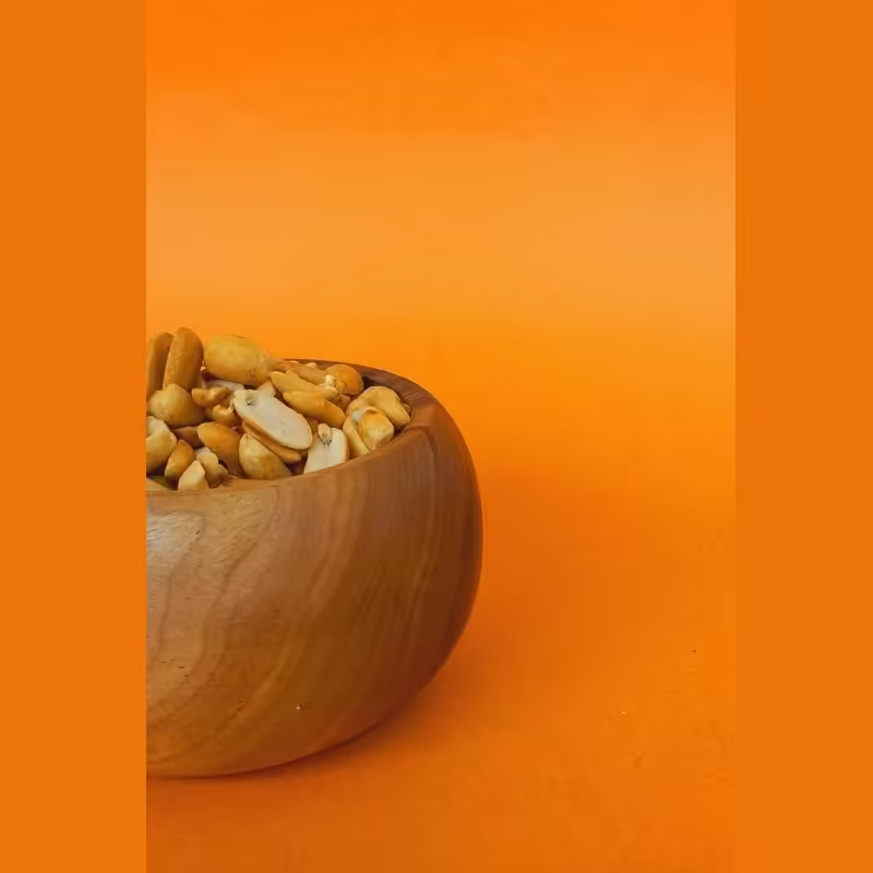 بادام زمینی مناسب برای کره گیری (خلال استانه) گیلانطور 2000 گرمی