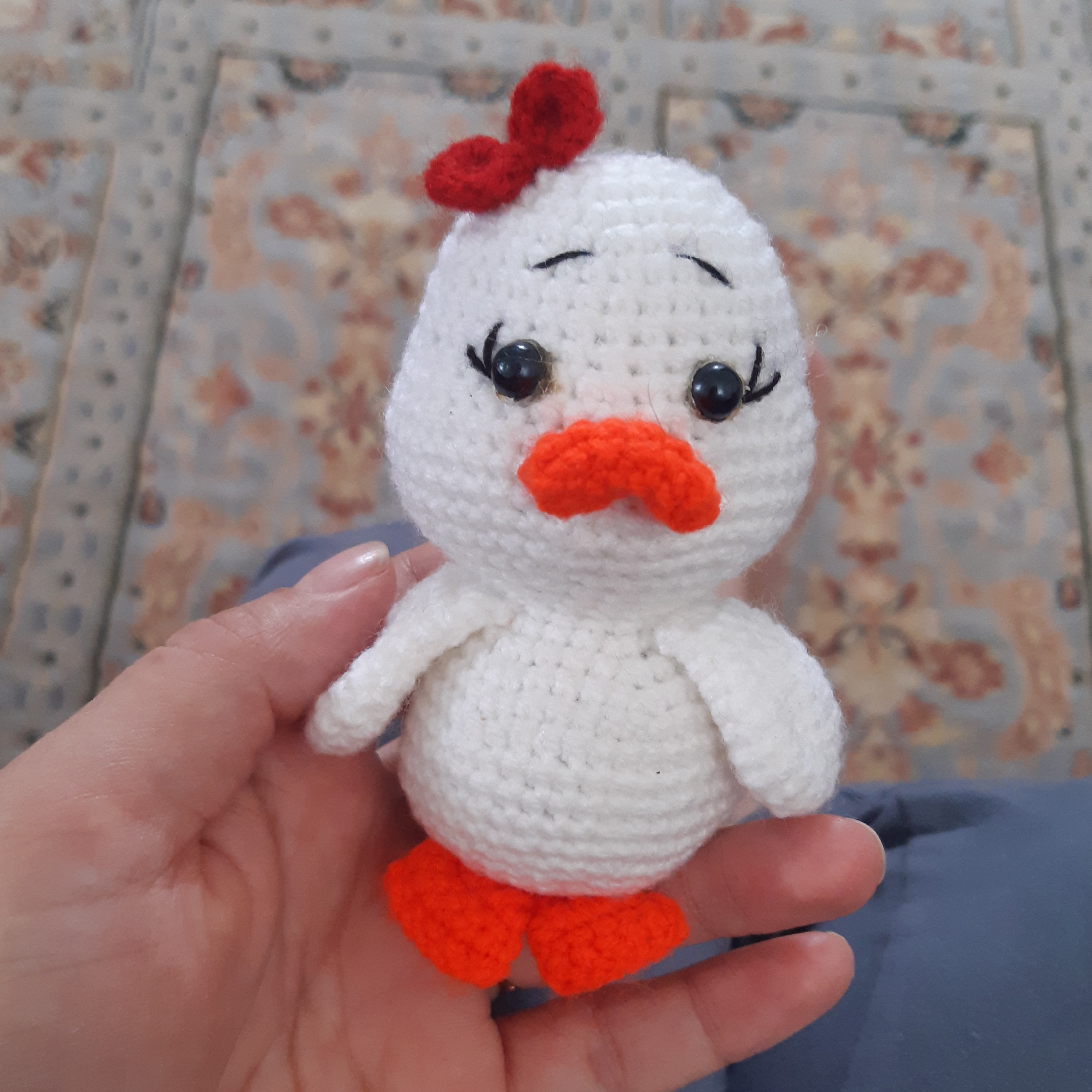 عروسک بافتنی اردک( تقریبا 10 سانتی متر )