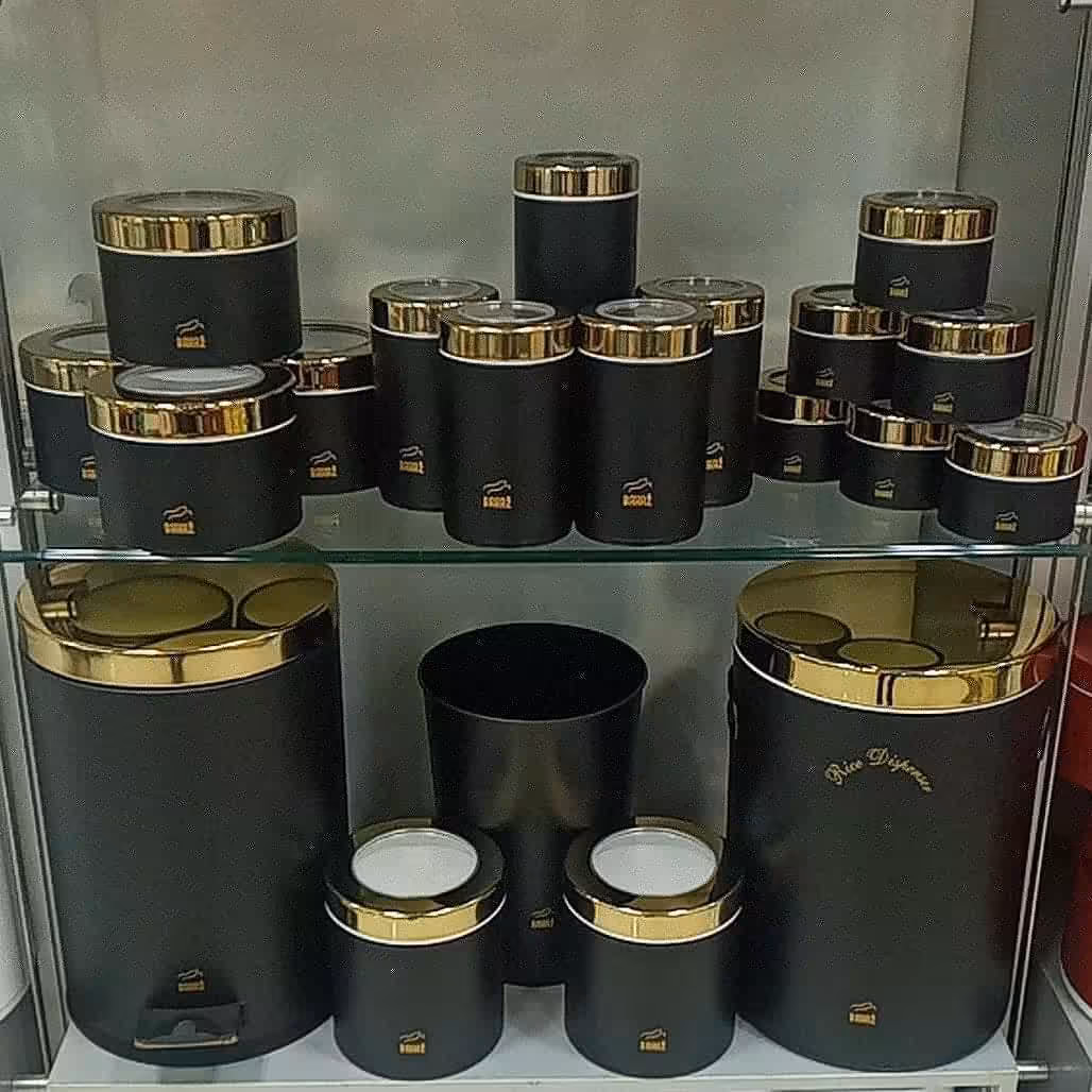 سرویس 20 پارچه فلزی مشکی درب طلایی گلس