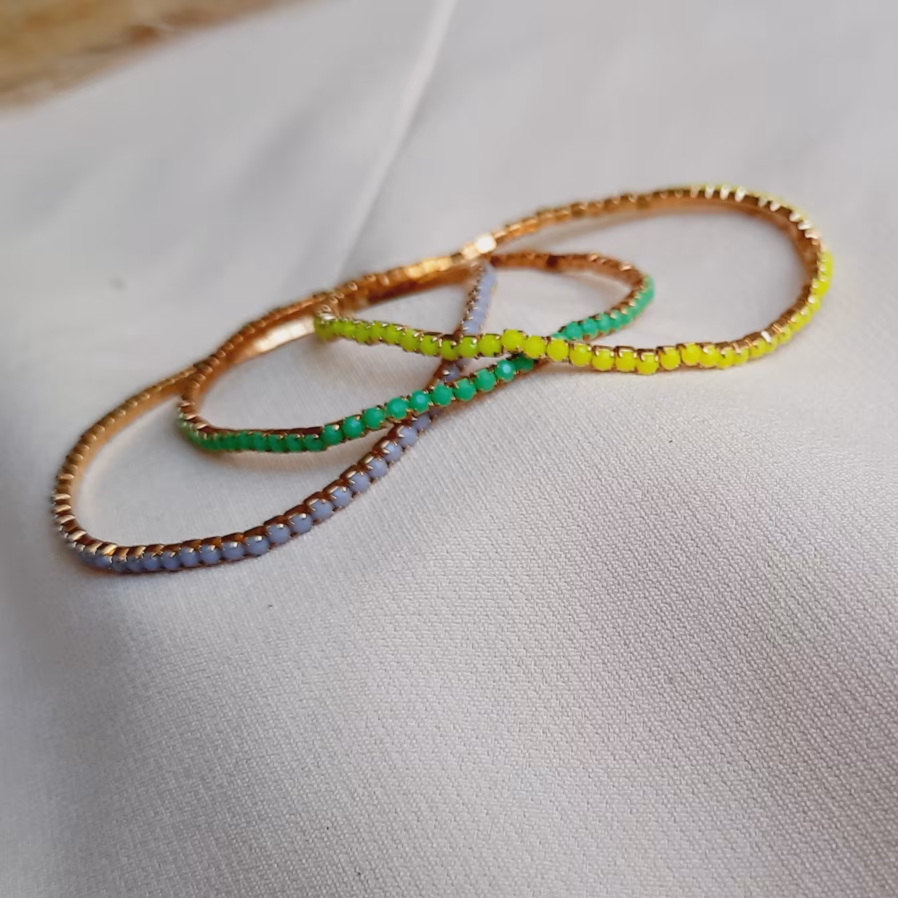 دستبند تمام نگین کشی 