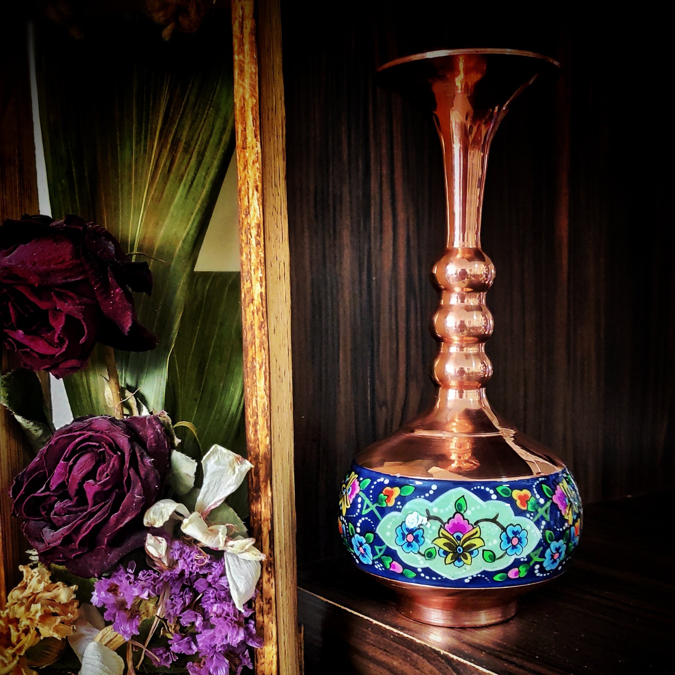 گلدان مسی مدل سه گوی طرح پرداز