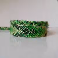 دستبند دوستی دستبافت طرح تیارا تم تابستانی (با گیس اضافه) محصول کاملا دستساز تیم گوزن آبی