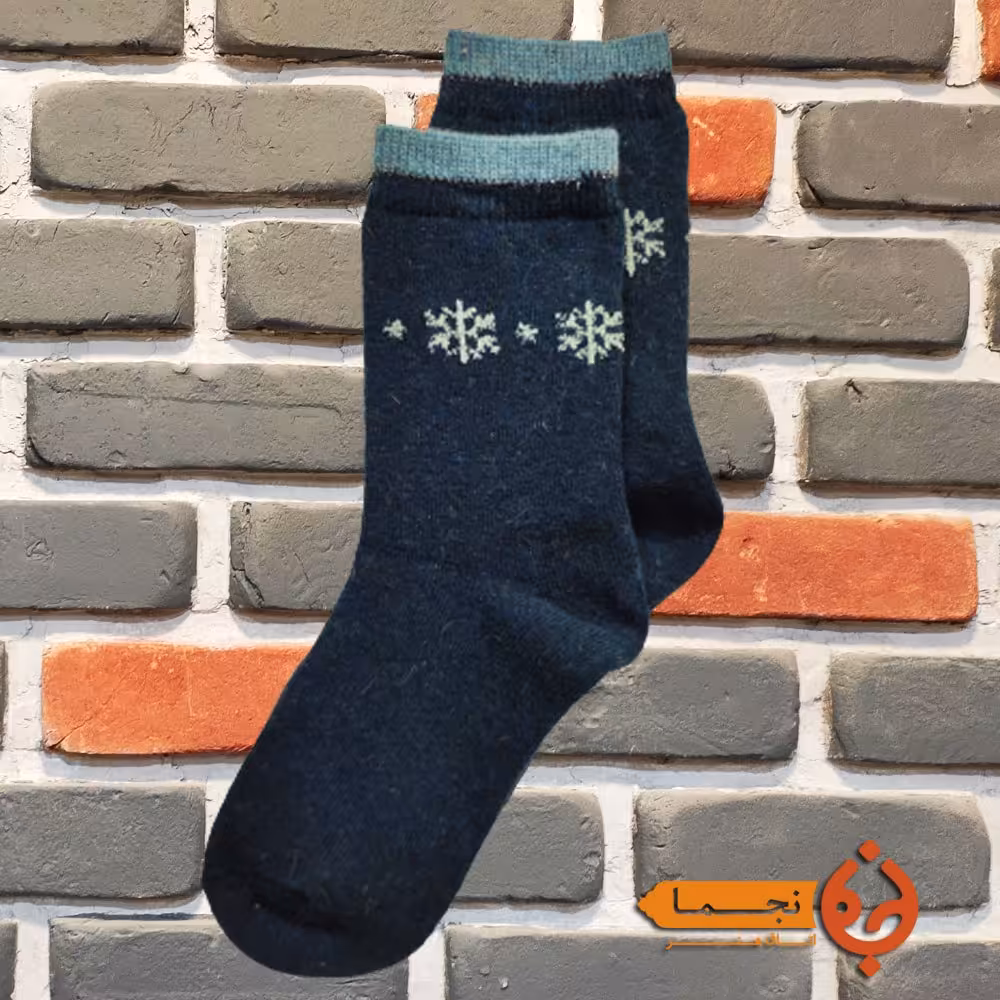 جوراب پشمی گرم طرح برف رنگ کله غازی کد KB01   مناسب پاییز و زمستان