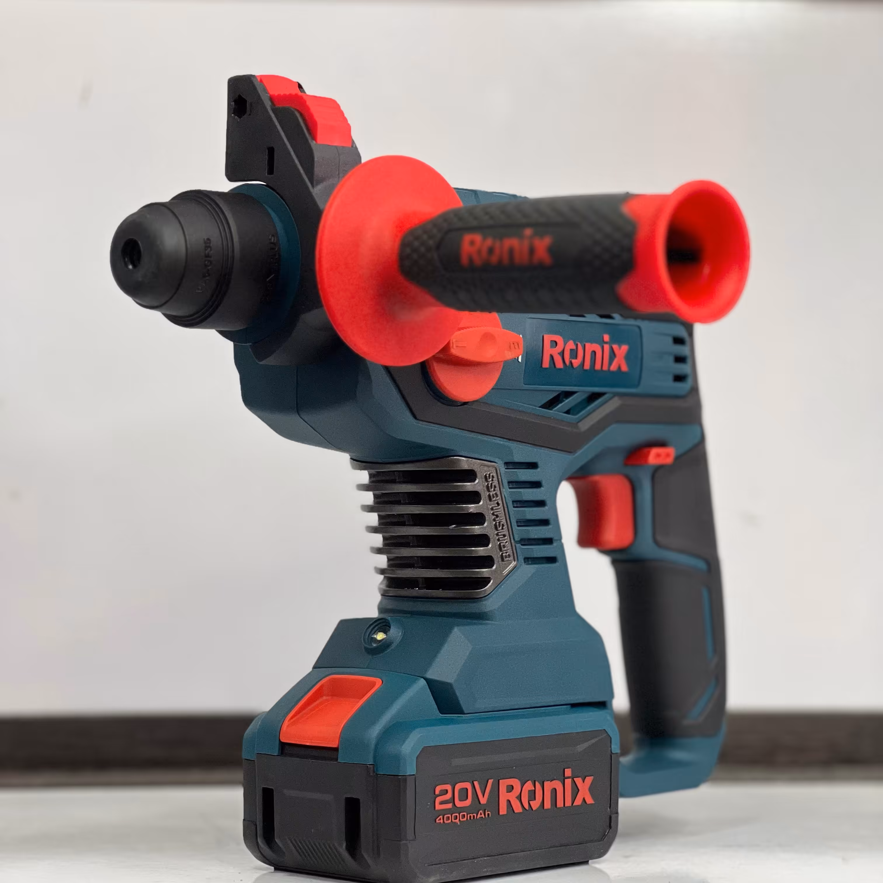 بتن کن (دریل هیلتی) براشلس 20 ولت 2باطری مدل 8910K  رونیکس