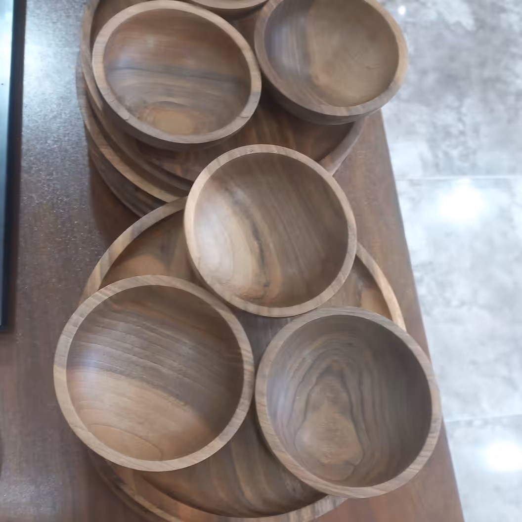 کاسه چوبی (پس کرایه)