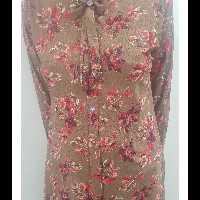 تونیک زنانه طرح برگی رنگ قهوه ای کمرنگ سایز 38-40