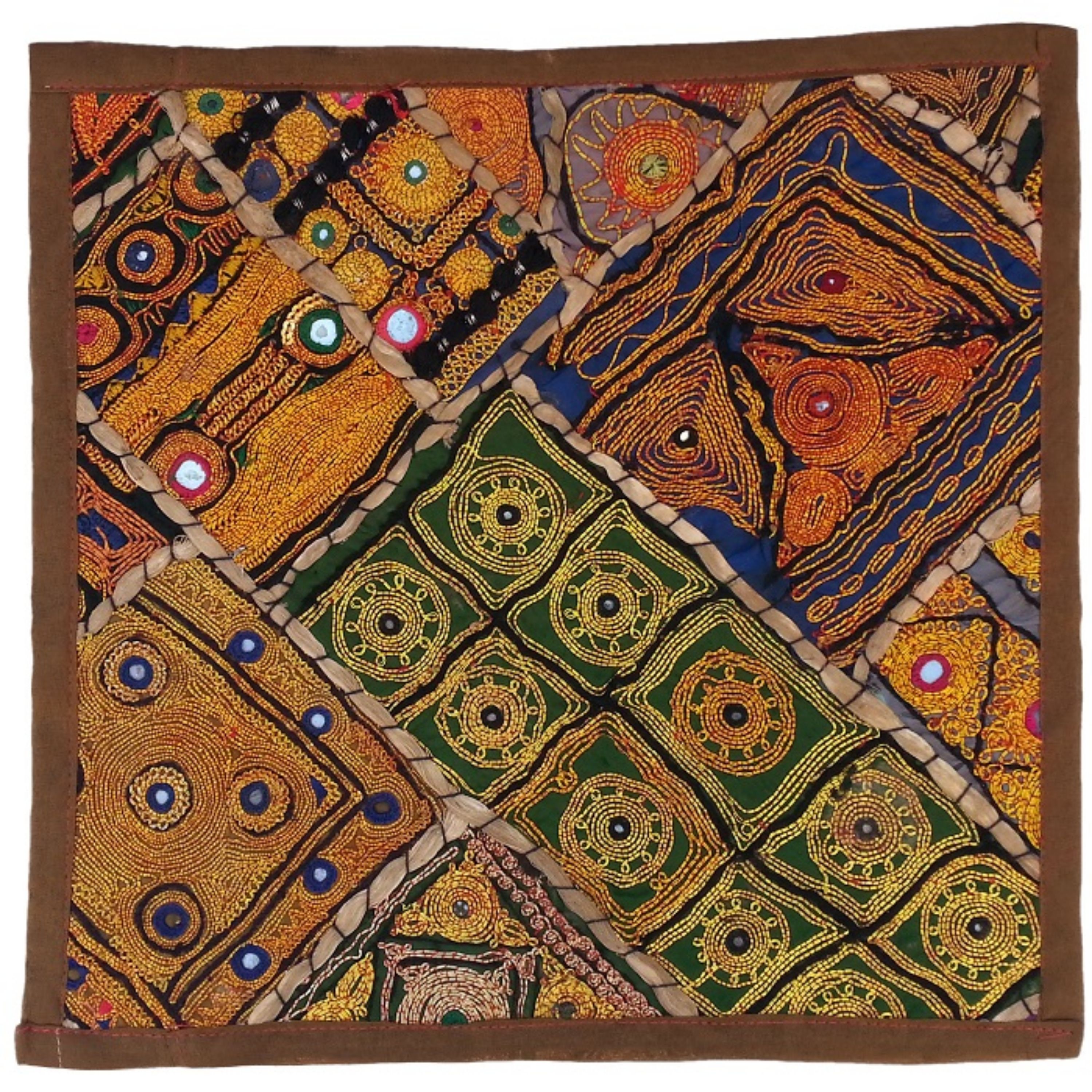 وسط میزی کوچک عسلی سوزن دوزی گلابتون کد QUZAR2