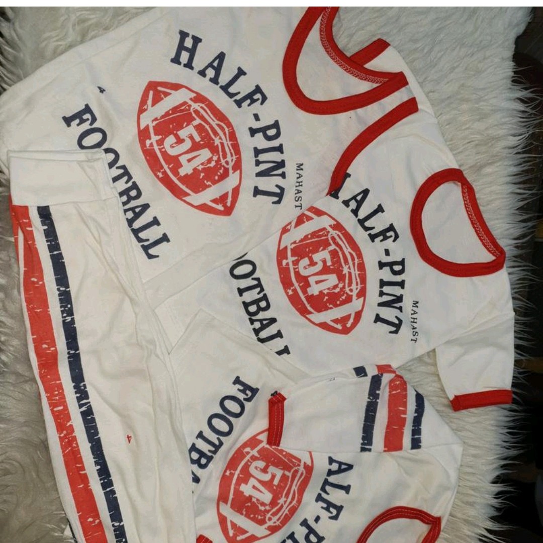 لباس  نخی  نوزاد