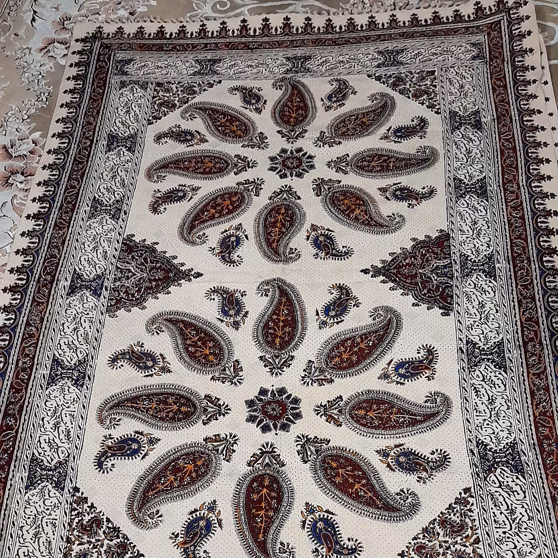 سفره 2متری قلمکاری کتیبه دار