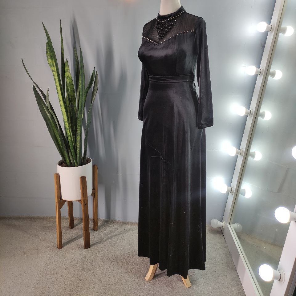 ماکسی مجلسی اناهیتا مخمل سایز 38 تا 50