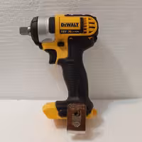 بکس شارژی دیوالت مدل dcf880