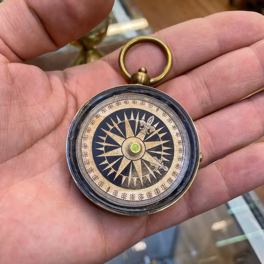 قطبنما برنجی آنتیک