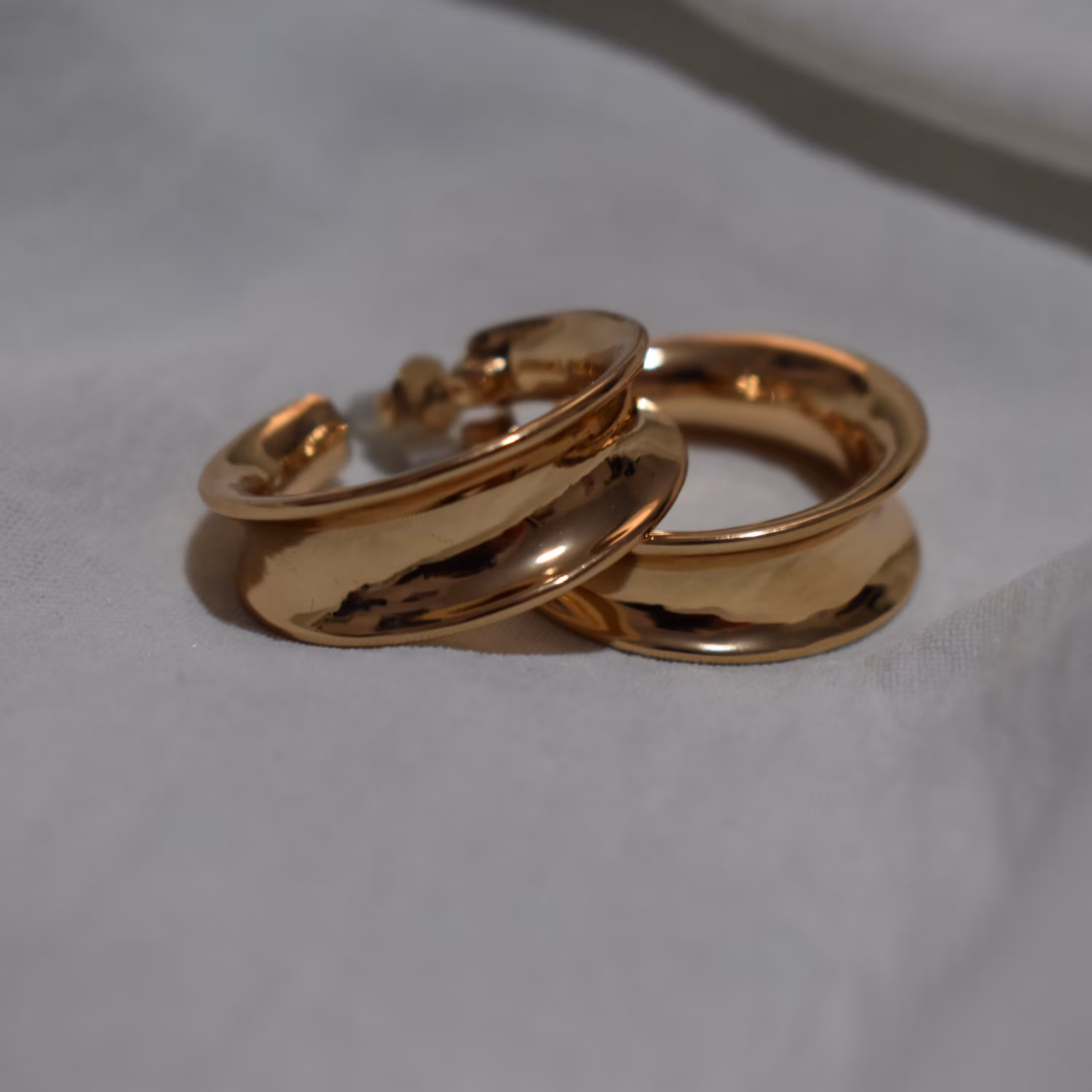 گوشواره حلقه ای طلایی