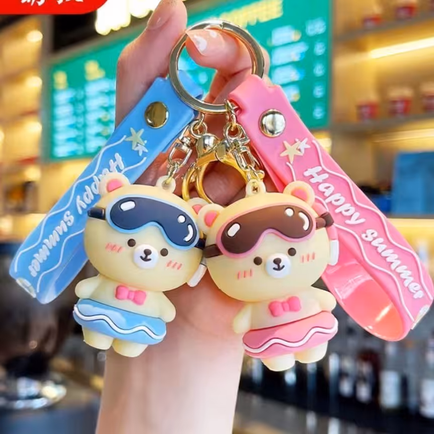 جاسوییچی و سر کلیدی تمام سیلیکون بنددار و اورجینال happy summer  با یراق های با کیفیتی که رنگشون نمیره در دراز مدت