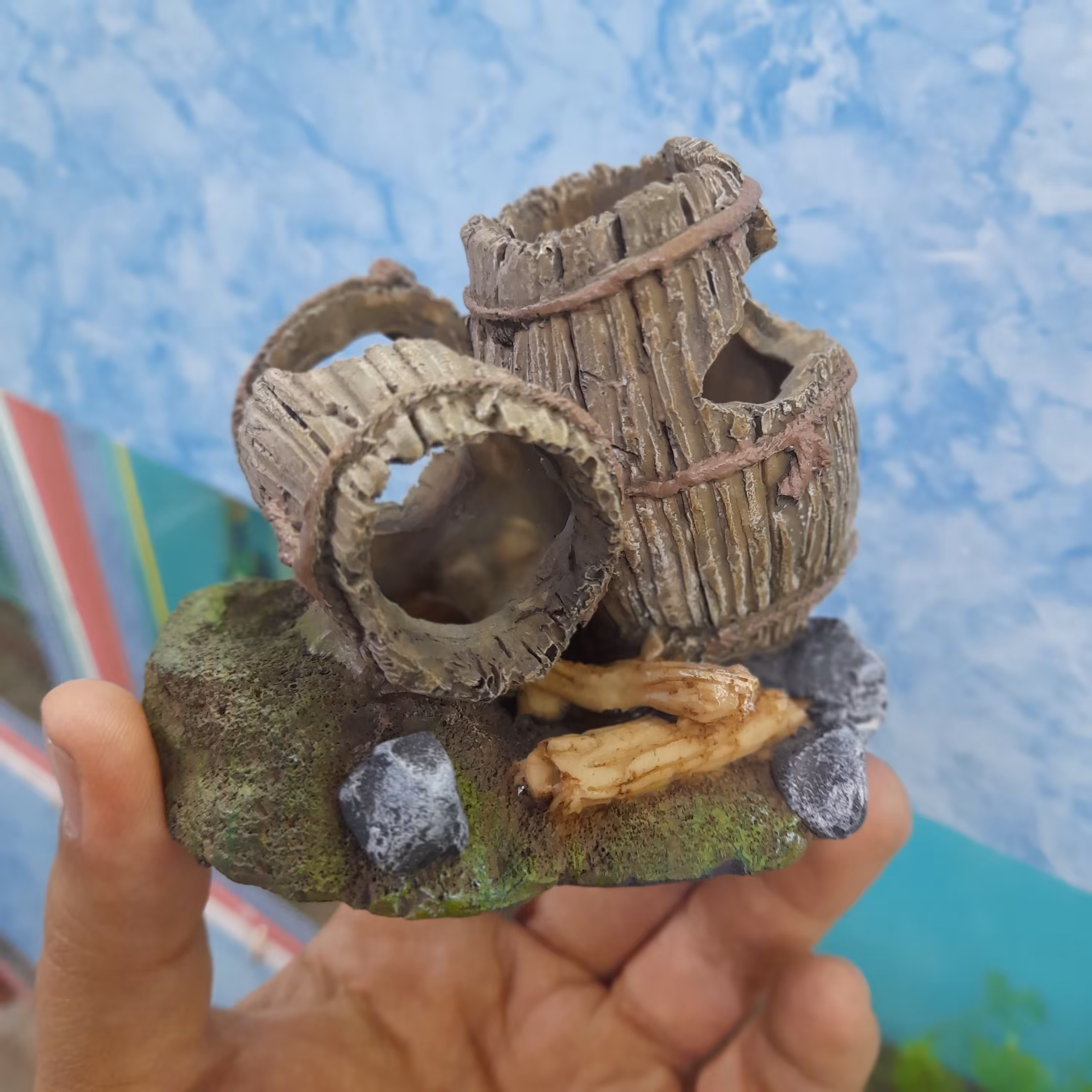 پلی استر  تزئینی آکواریوم مدل بشکه کد 35