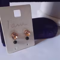 گوشواره نگین دار برنزی میخی 2 تایی