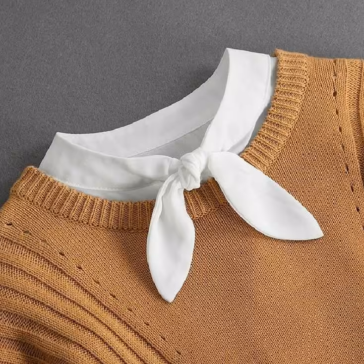 یقه گره ای کوچک