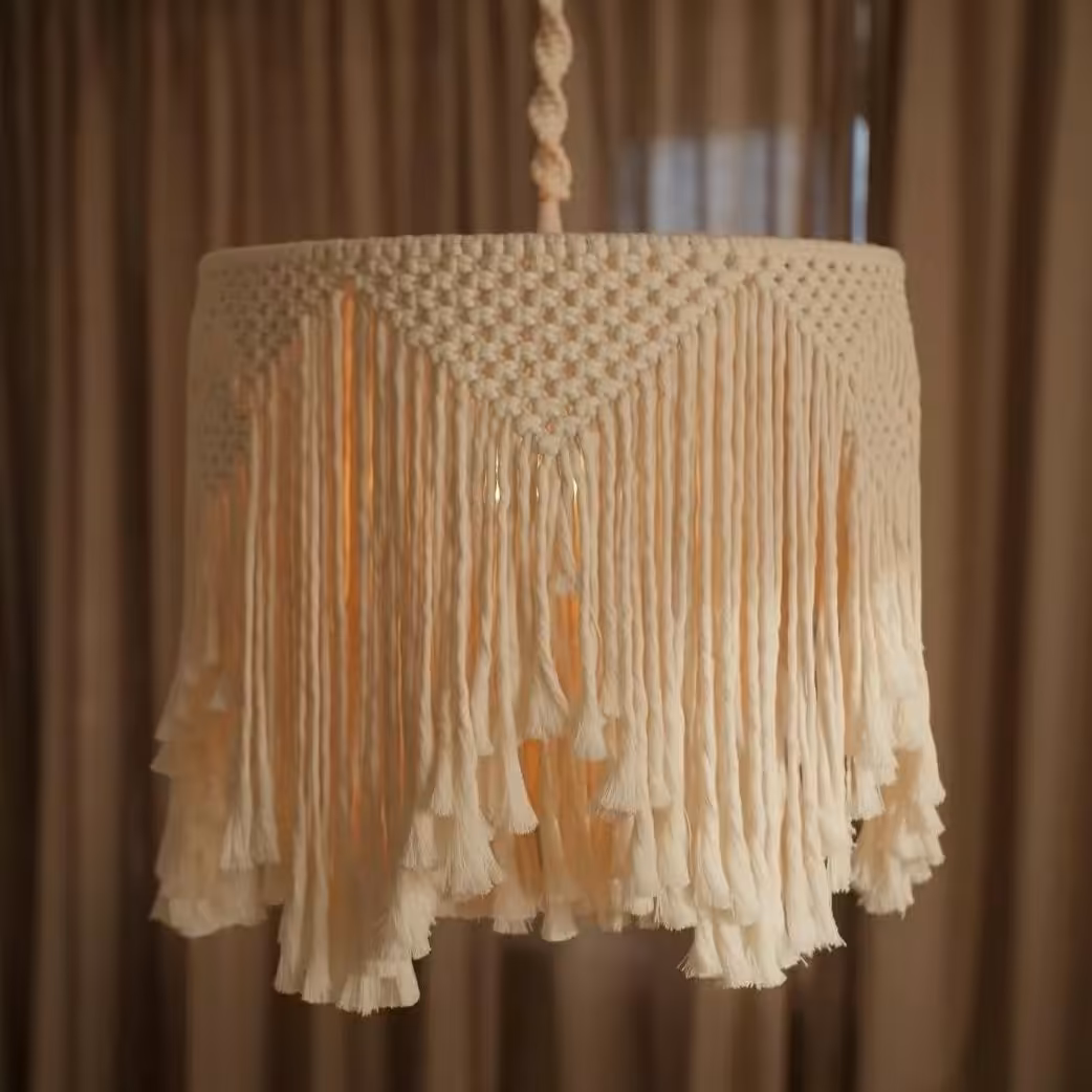 لوستر آویز مکرمه 