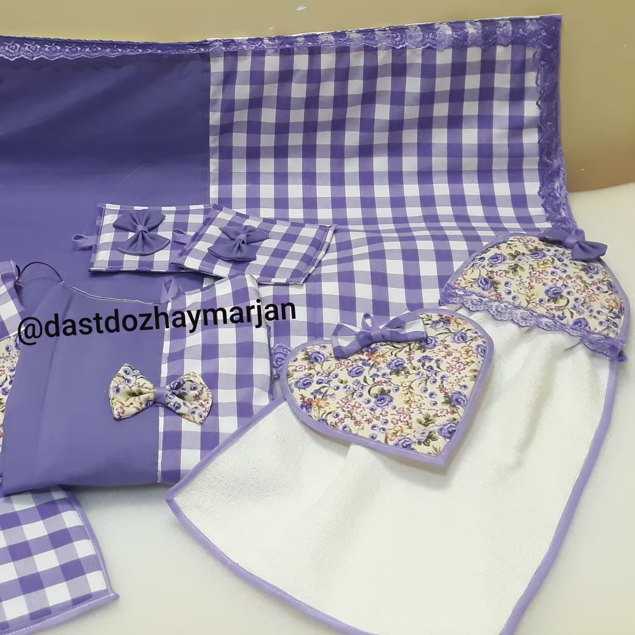 سرویس آشپزخانه  پارچه ای عروس 5 تیکه 