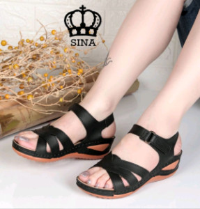 صندل زنانه رز