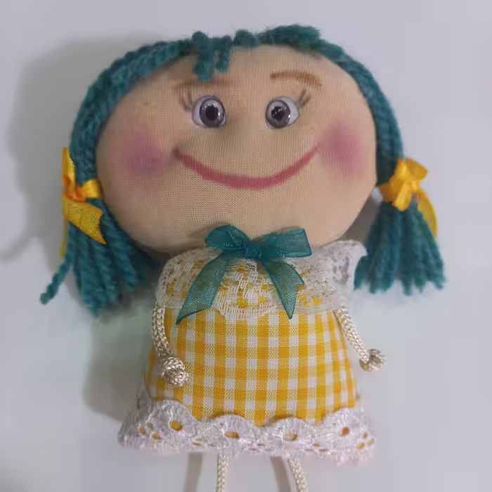عروسک پارچه ای کوچک چشم رزینی
