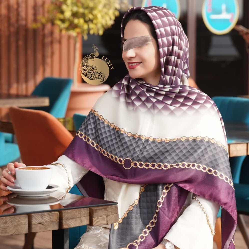 روسری نخی اعلا طرح لوزی قواره 135
