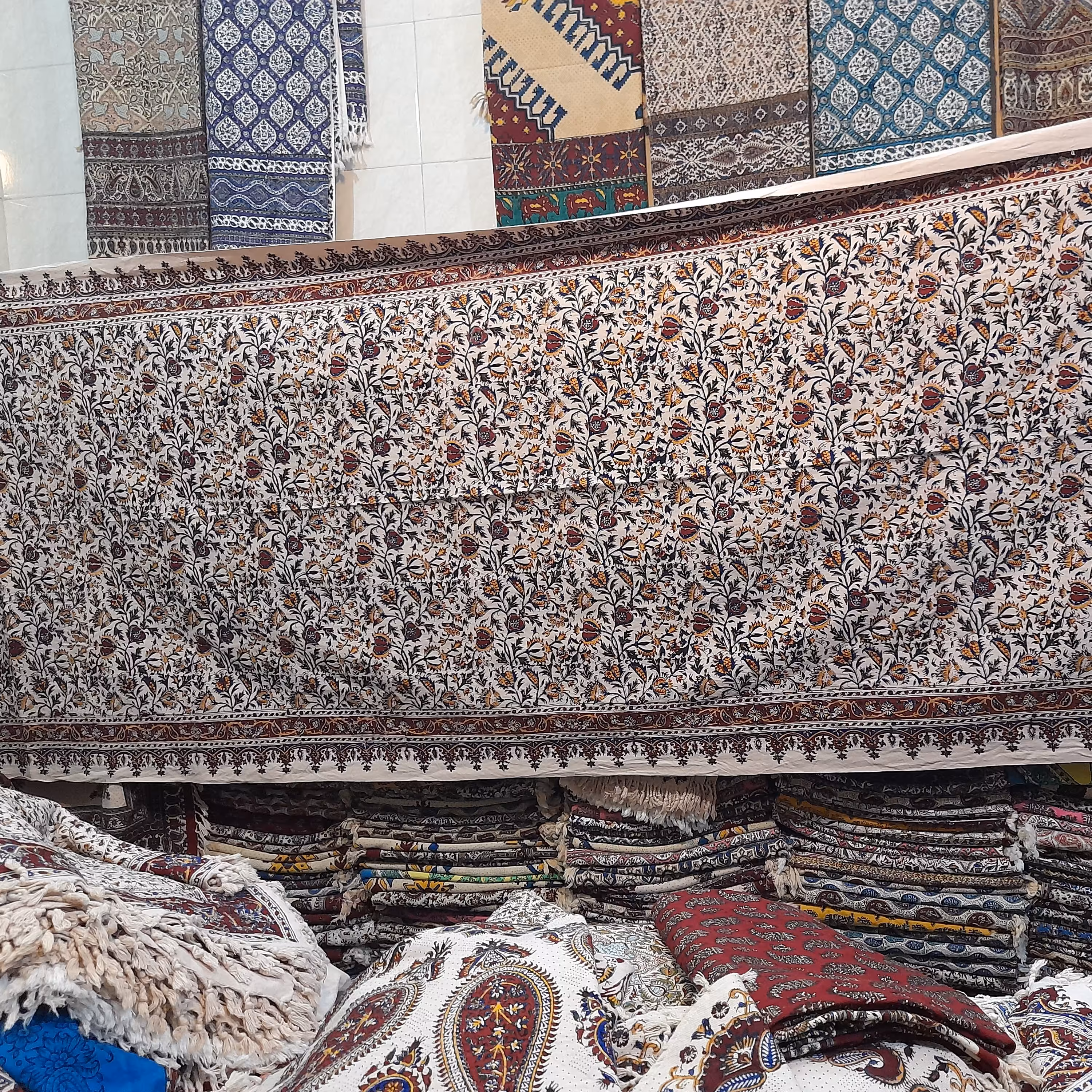 سفره 3متری قلمکاری شده