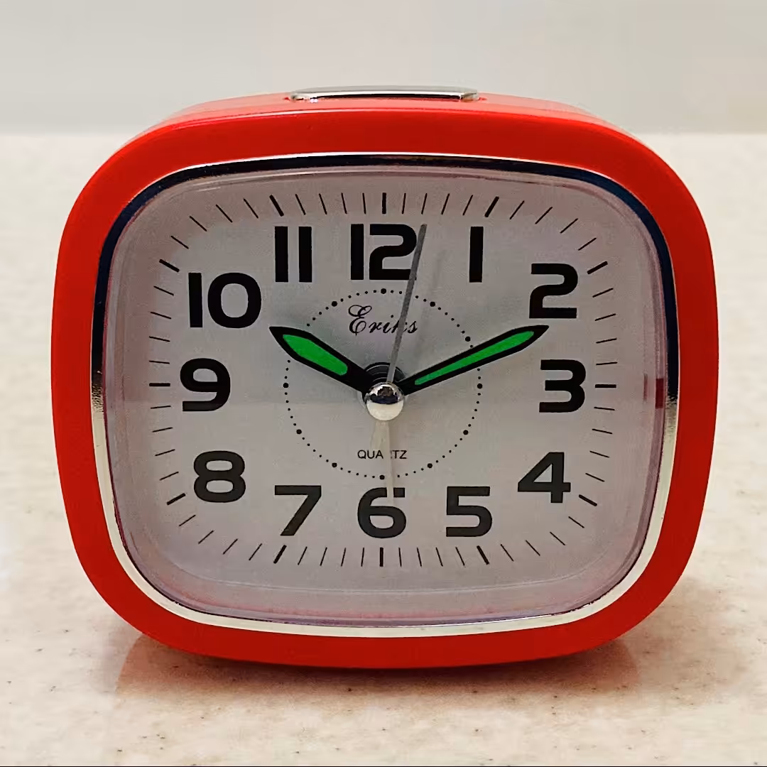 ساعت رومیزی برند اریکس رنگ قرمز 