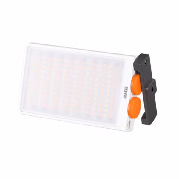 نور ال ای دی ژیون Zhiyun FIVERAY M40