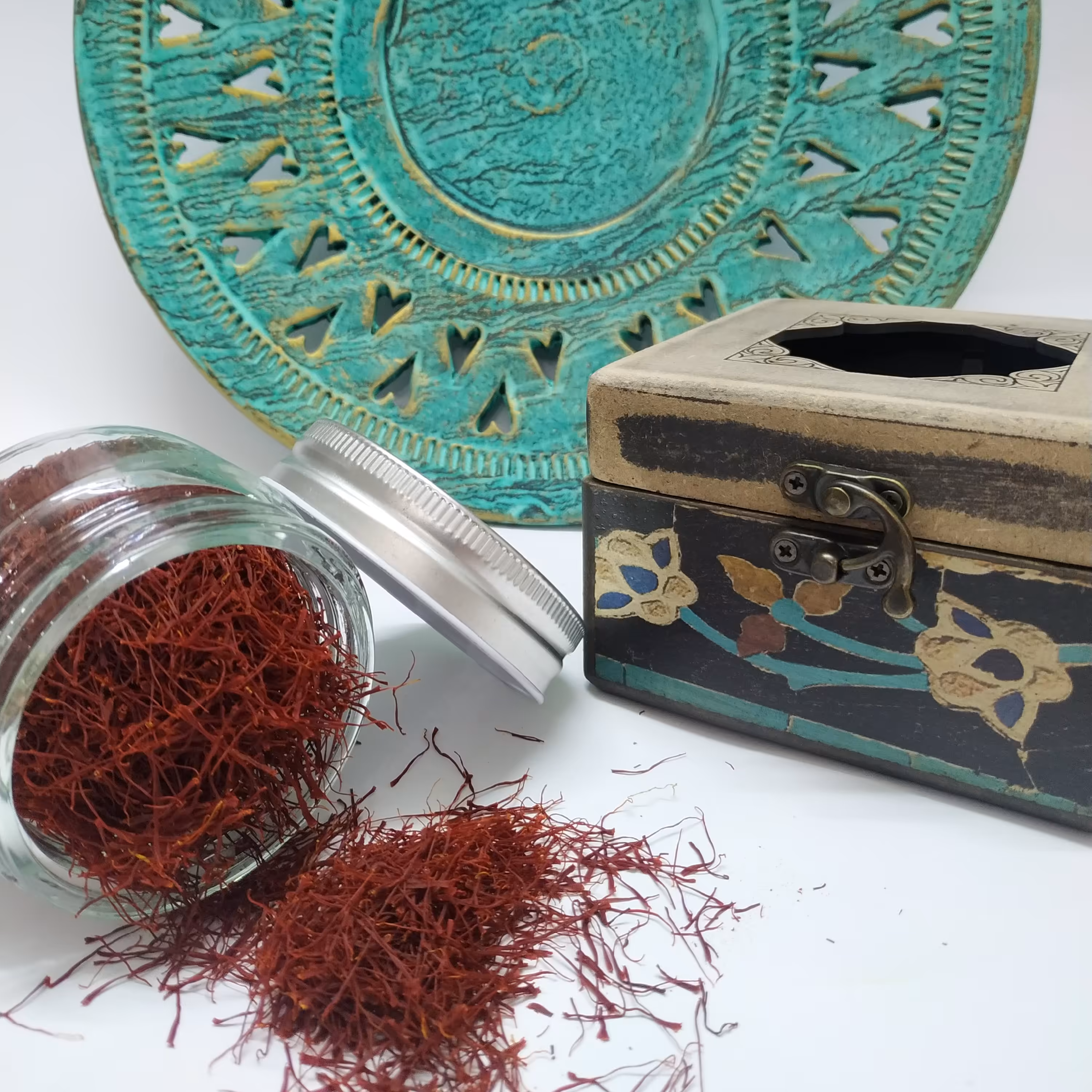 زعفران اعتماد -سوپر نگین پرسی -یک مثقالی