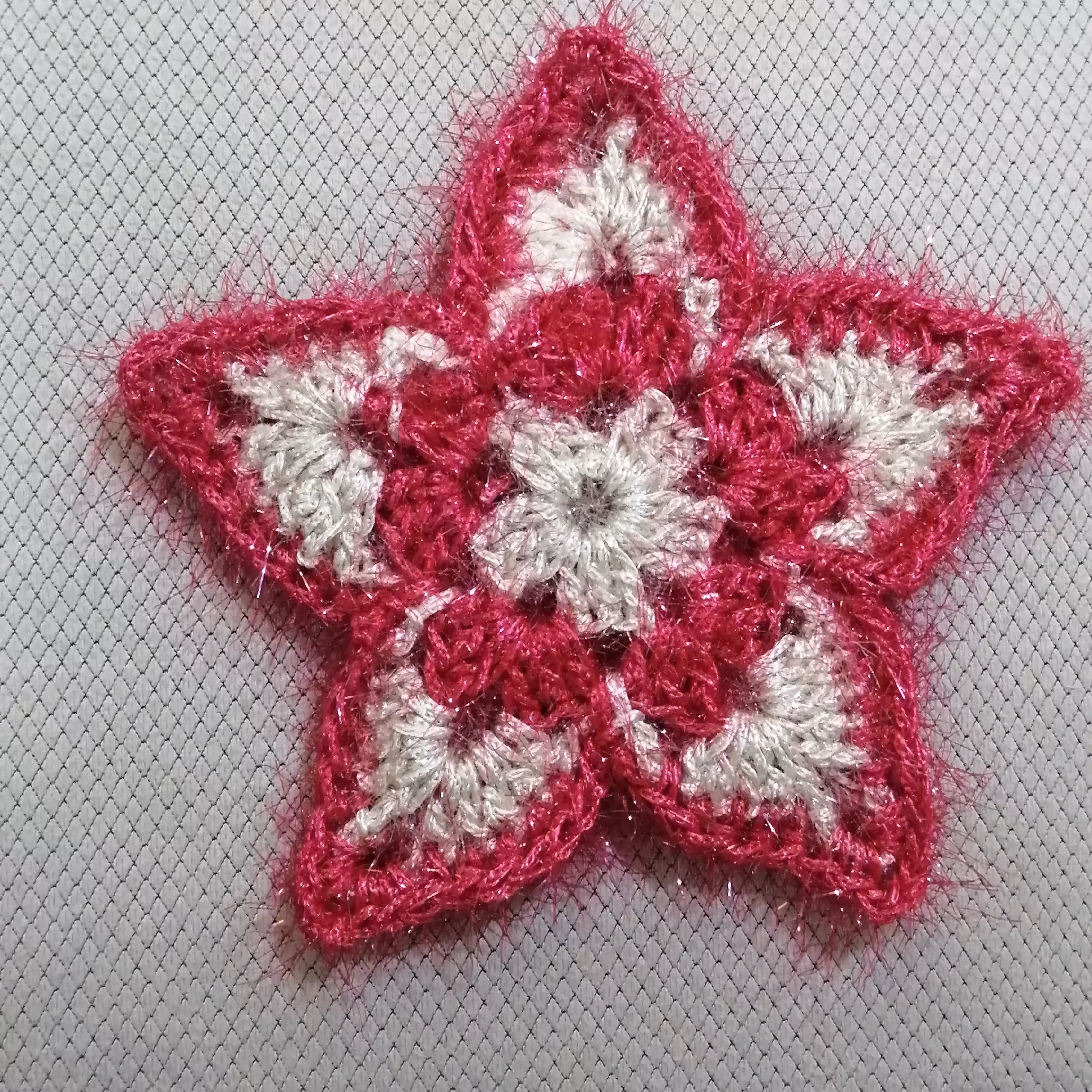 اسکاج ستاره ای دولایه با کاموای سوزنی در رنگ های مختلف 