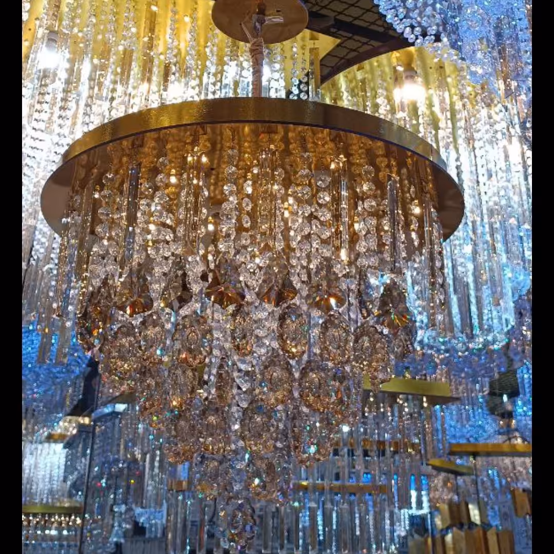 لوستر60سانتی متر پیکوک و برگ شامپاین ارسال ازطریق باربری پس کرایه