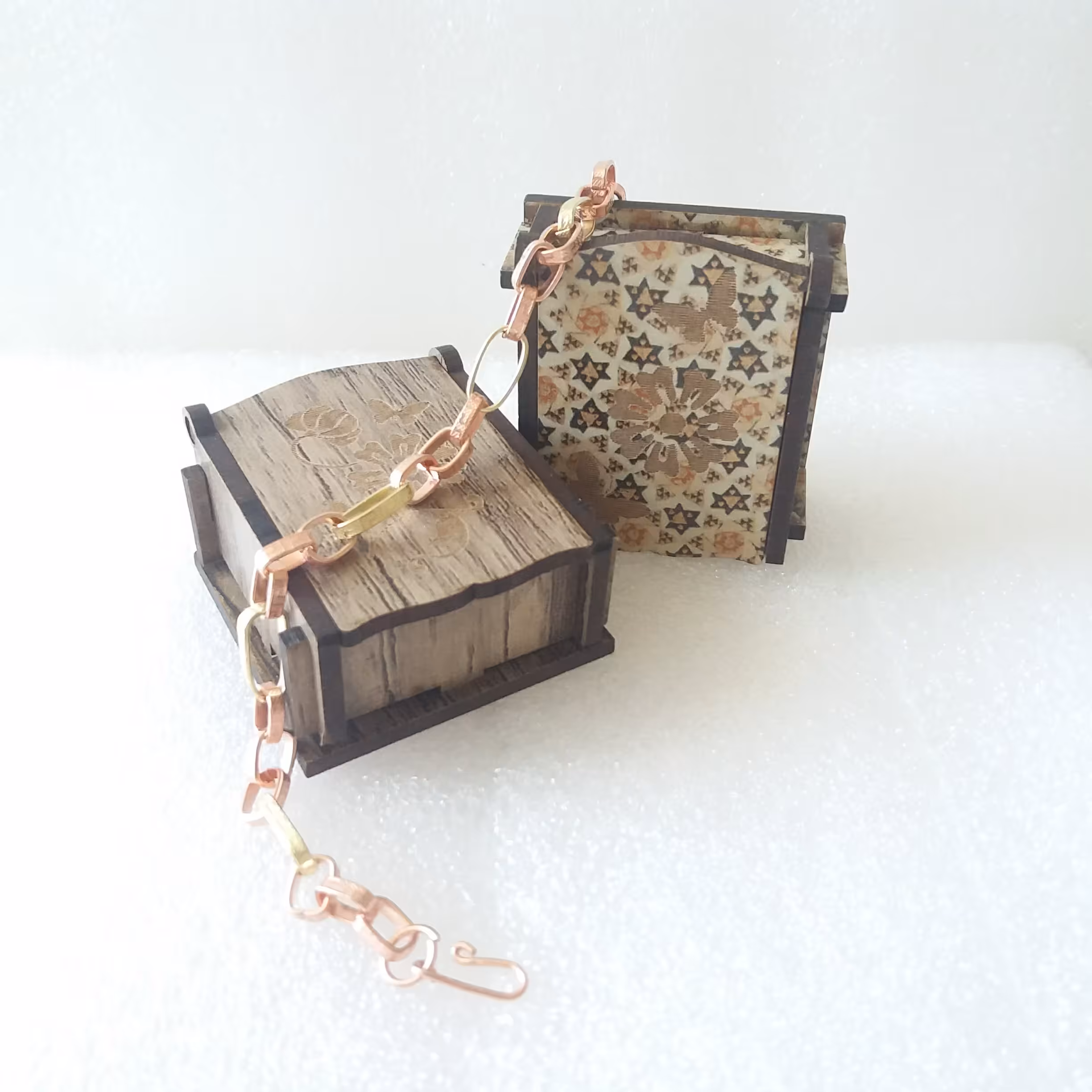 دستبند زنجیری مسی دستساز