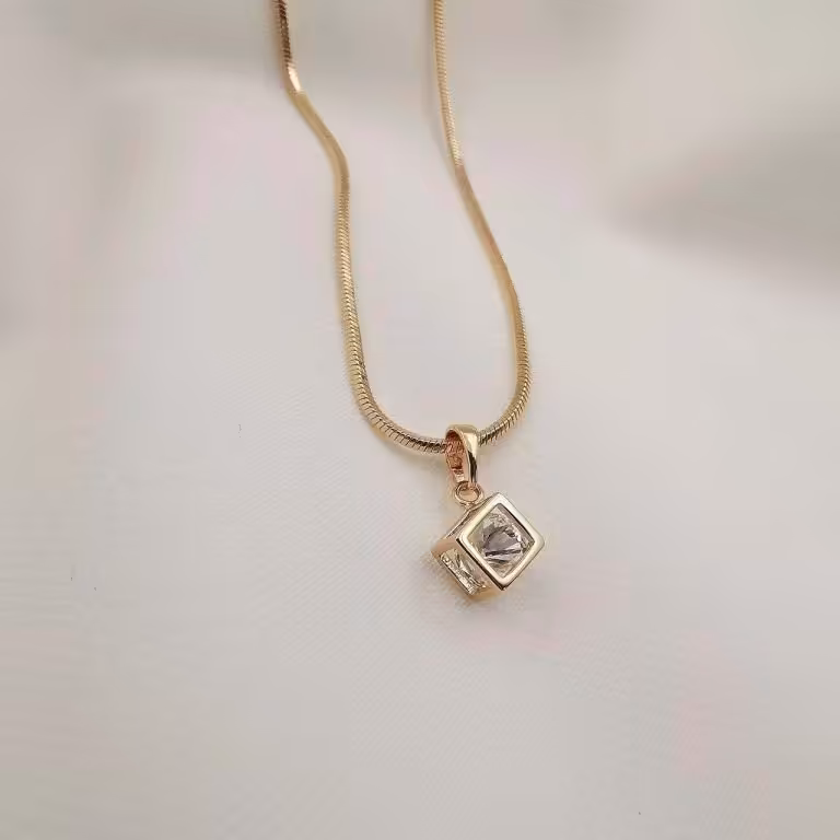 آویز_گردنبند کد XGH7000033 بدلیجات 