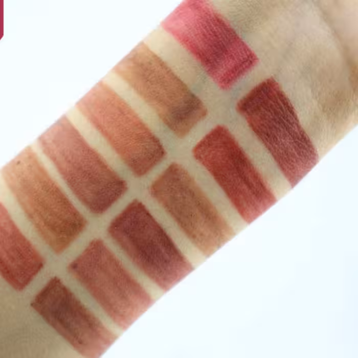 رژ لب مدادی