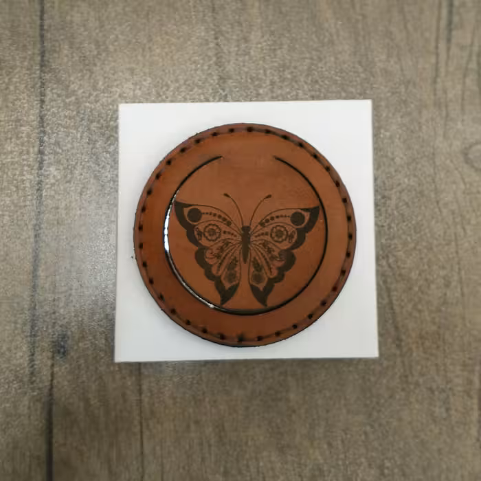 آینه چرمی دست دوز طرح پروانه ایزاکو