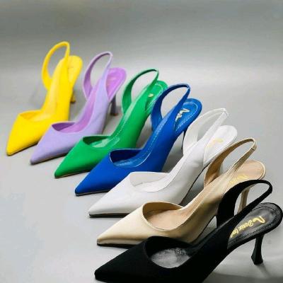 صندل پاشنه دار