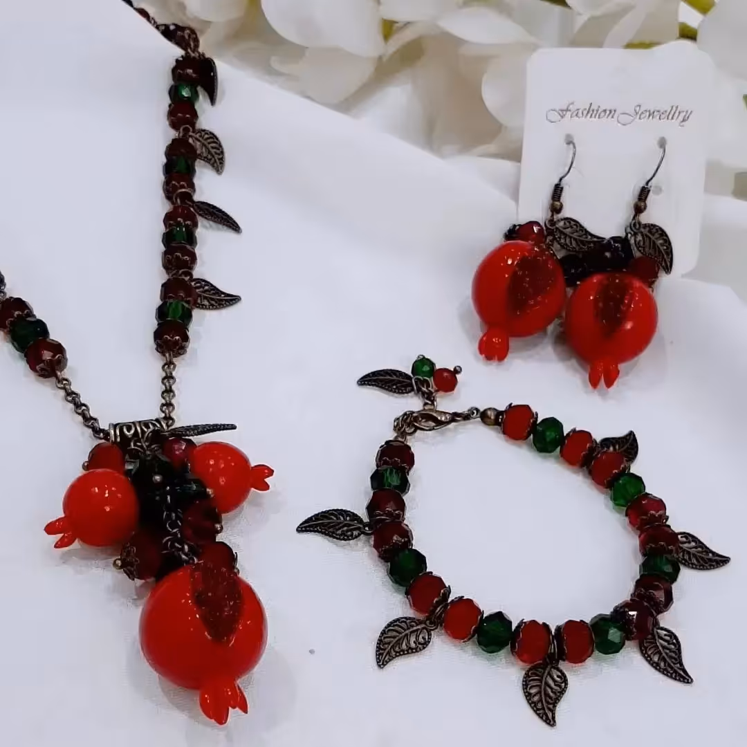 ست انار ترک خورده