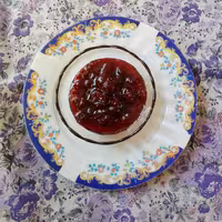 مربا خانگی آلبالو 950 گرمی