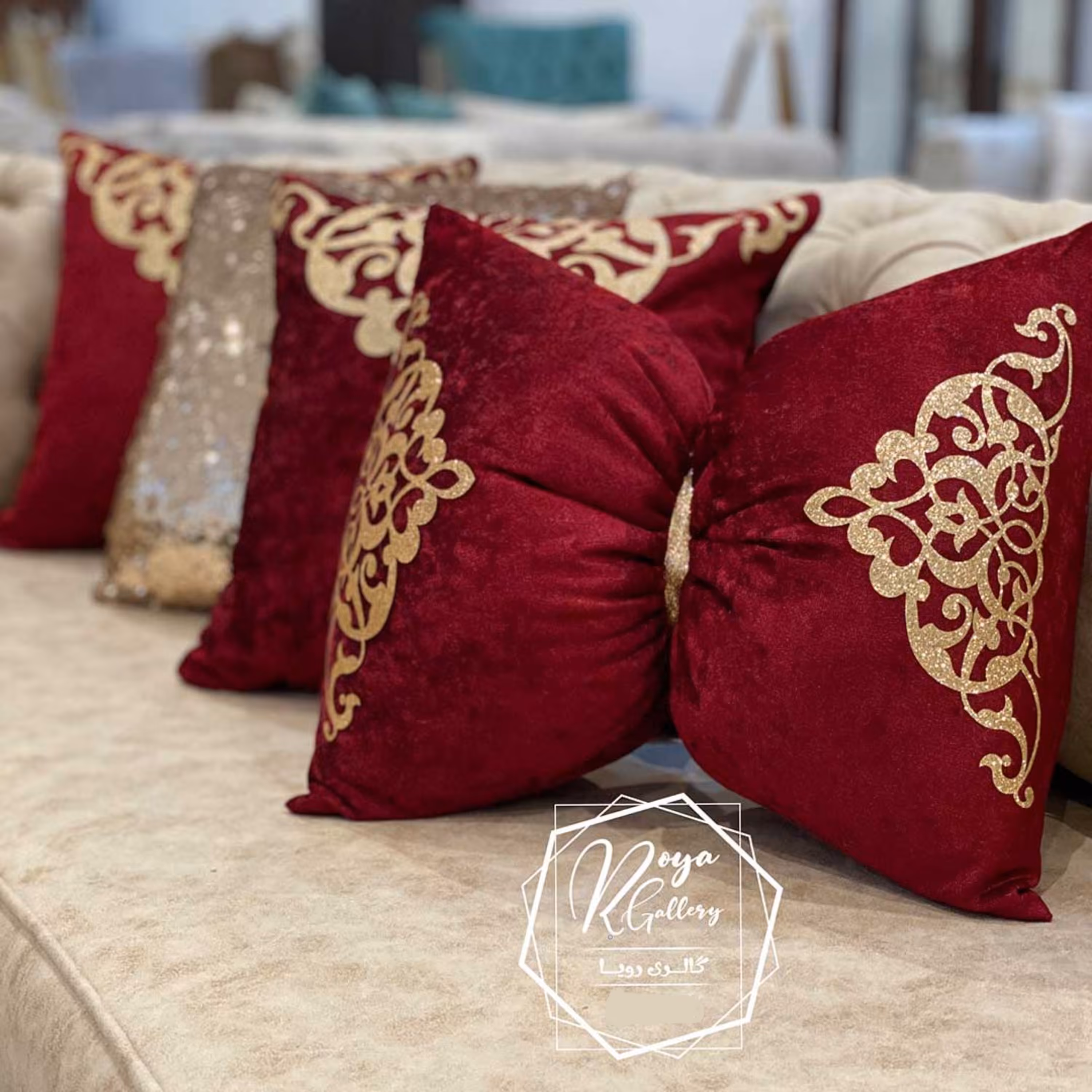 ست کوسن طرح الماس زرشکی